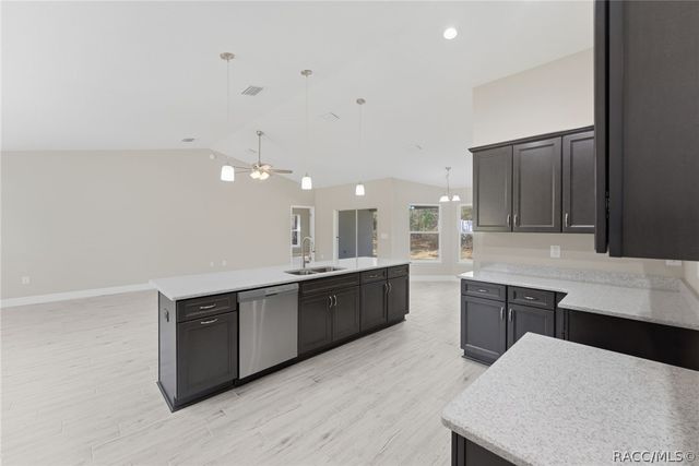 3115 W Fairbank Drive, Citrus Springs, FL 34433