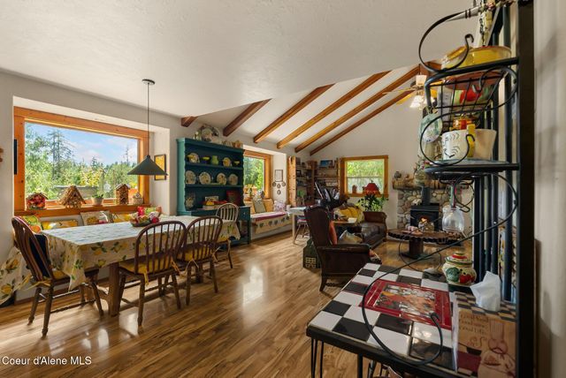 561 Geenen RD, Cocolalla, ID 83813