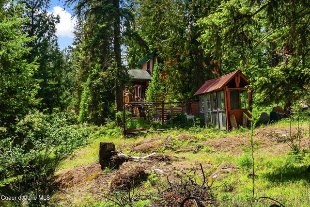 561 Geenen RD, Cocolalla, ID 83813