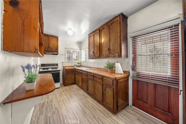 9929 Rosewood Avenue, South Gate, CA 90280