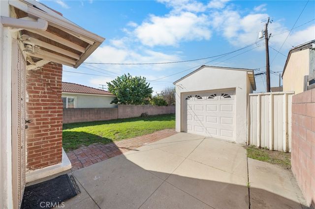 9929 Rosewood Avenue, South Gate, CA 90280