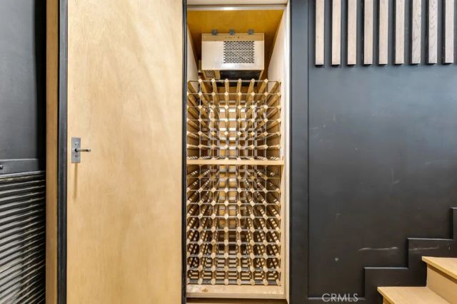 5200 Don Pio, Woodland Hills, CA 91364