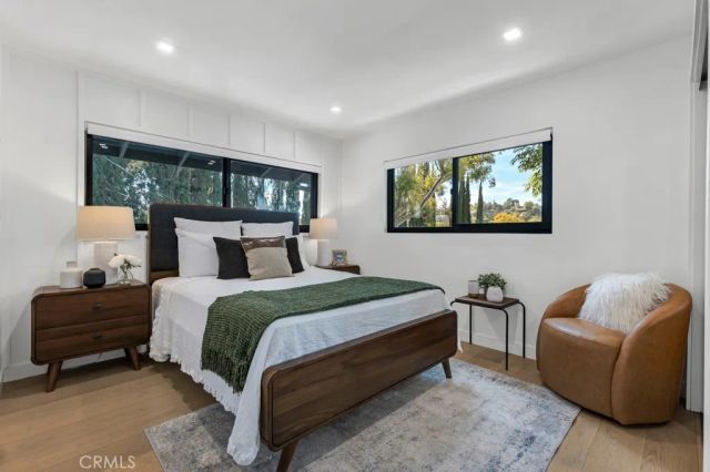 5200 Don Pio, Woodland Hills, CA 91364