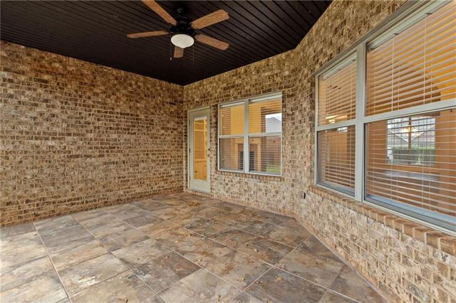 9823 Torrington N Drive, Semmes, AL 36575