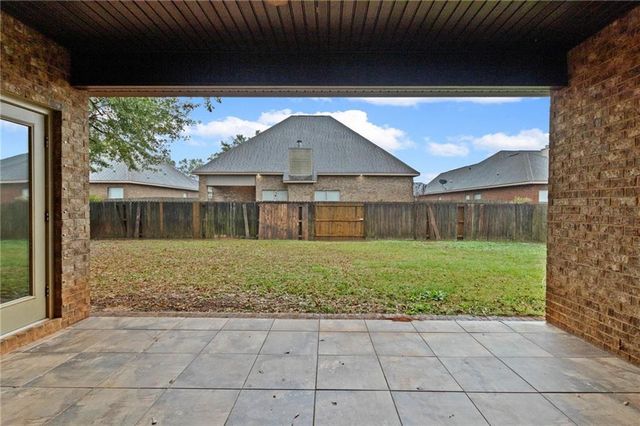 9823 Torrington N Drive, Semmes, AL 36575