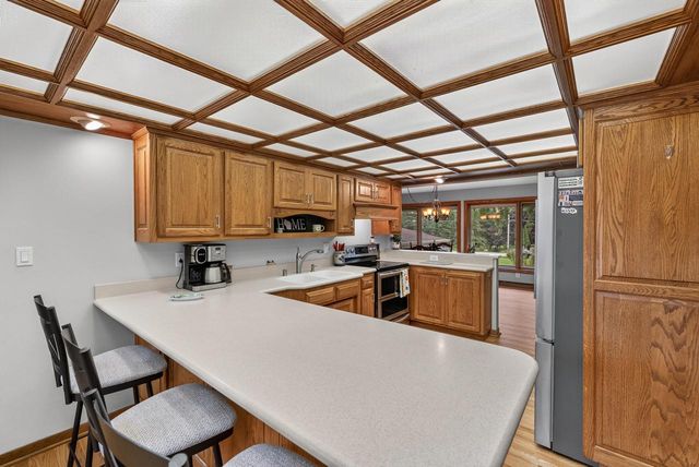 1123 Lake Shore ROAD, Grafton, WI 53024