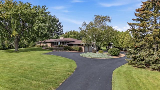 1123 Lake Shore ROAD, Grafton, WI 53024