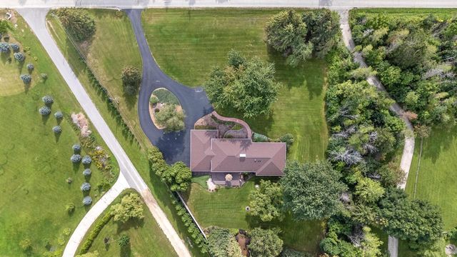 1123 Lake Shore ROAD, Grafton, WI 53024