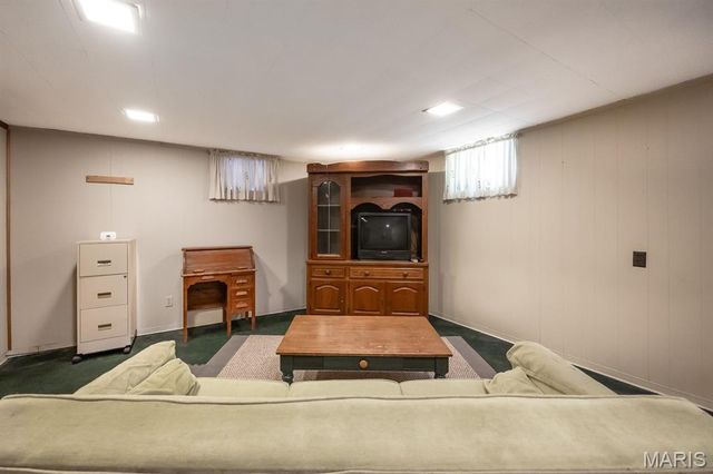 321 E Church Street, Mascoutah, IL 62258