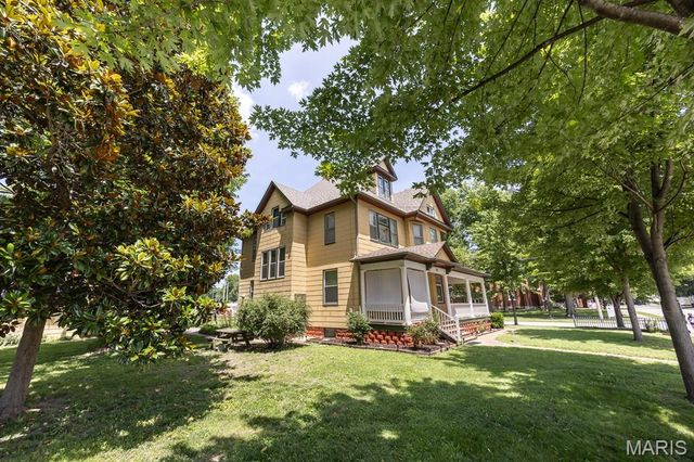 321 E Church Street, Mascoutah, IL 62258