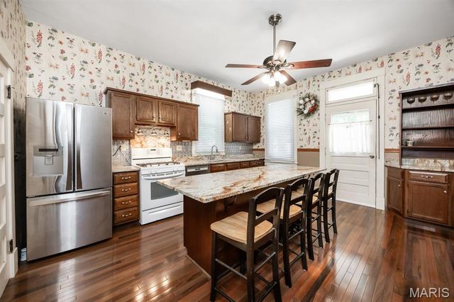 321 E Church Street, Mascoutah, IL 62258