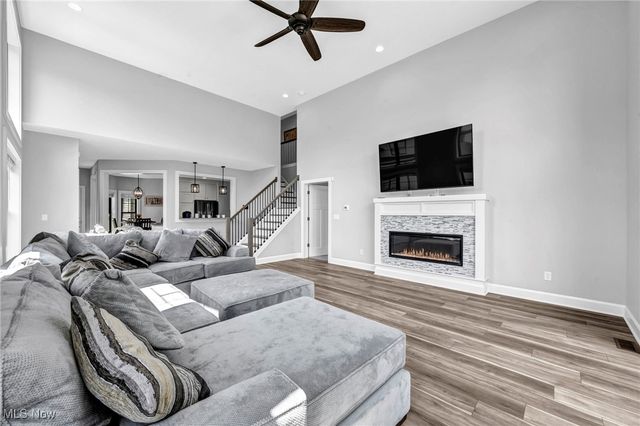 8761 Windfall Court, North Royalton, OH 44133