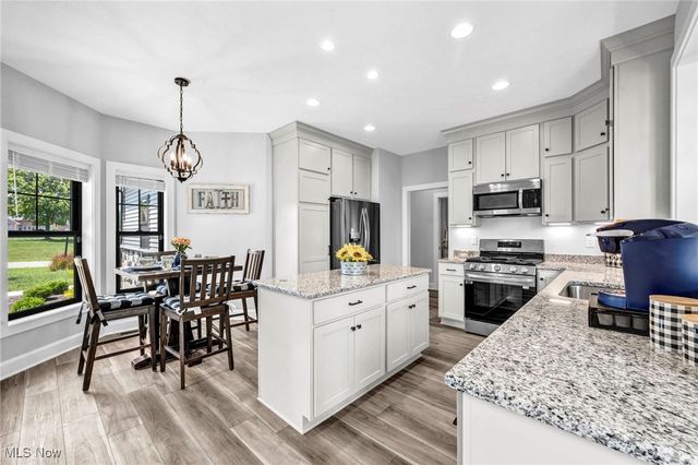 8761 Windfall Court, North Royalton, OH 44133