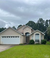 8958 Ellen Ct, Navarre, FL 32566