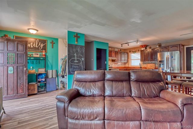 12 Arrawanna Street, Colorado Springs, CO 80909