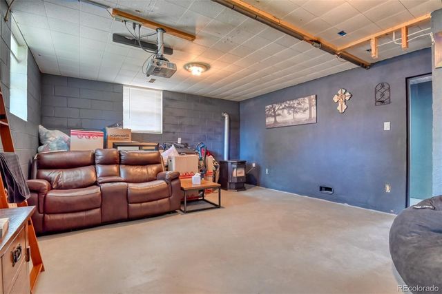 12 Arrawanna Street, Colorado Springs, CO 80909