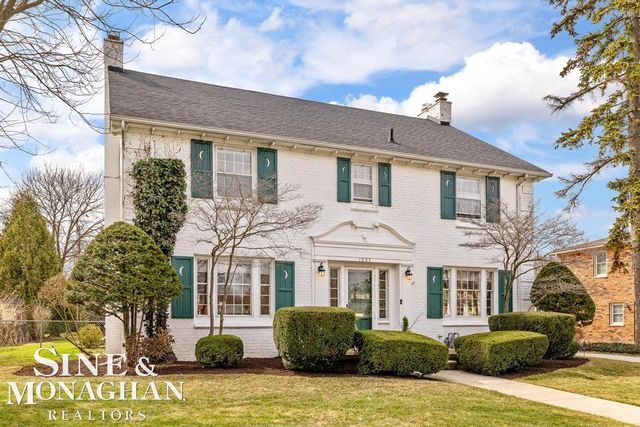 1037 Yorkshire Road, Grosse Pointe Park, MI 48230