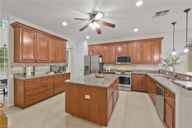 15370 Laguna Hills DR, Fort Myers, FL 33908