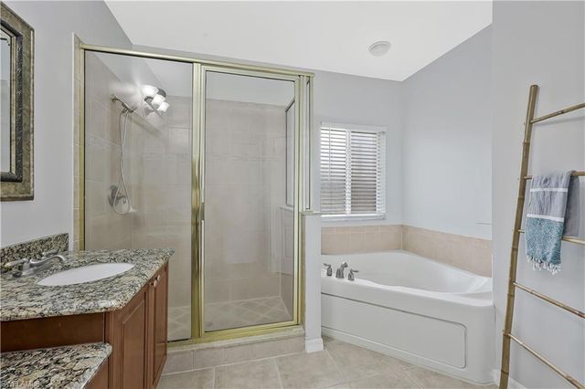 15370 Laguna Hills DR, Fort Myers, FL 33908