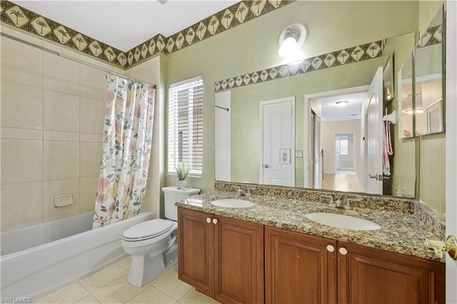 15370 Laguna Hills DR, Fort Myers, FL 33908