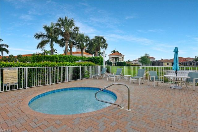 15370 Laguna Hills DR, Fort Myers, FL 33908