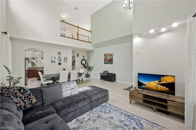 15370 Laguna Hills DR, Fort Myers, FL 33908