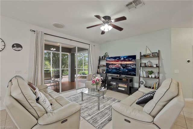 15370 Laguna Hills DR, Fort Myers, FL 33908