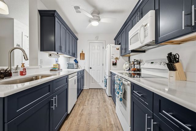 4392 Daphne Ln Unit C, Murrells Inlet, SC 29576