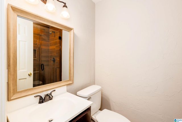 226 SNAKE HILL ROAD, Trussville, AL 35173