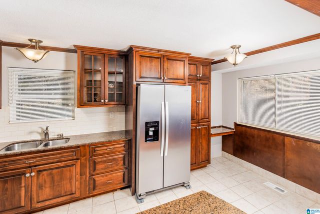 226 SNAKE HILL ROAD, Trussville, AL 35173