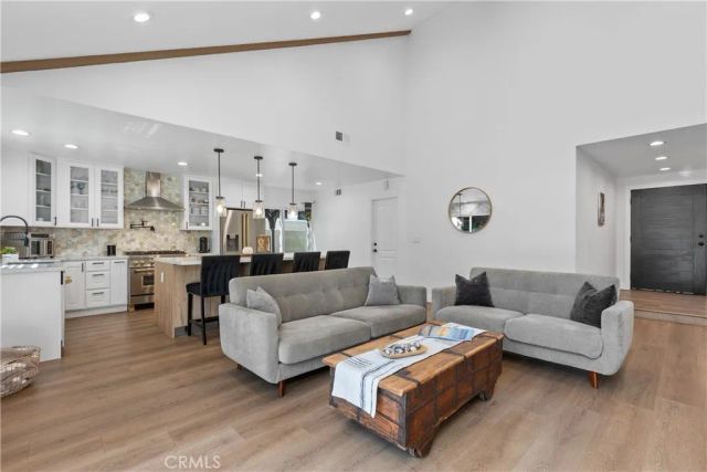 24599 Alcoba Dr, Mission Viejo, CA 92691
