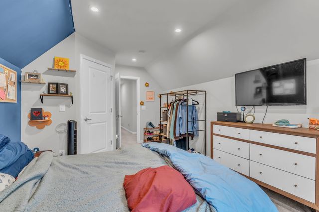 239 S Downs Cir, Goodlettsville, TN 37072