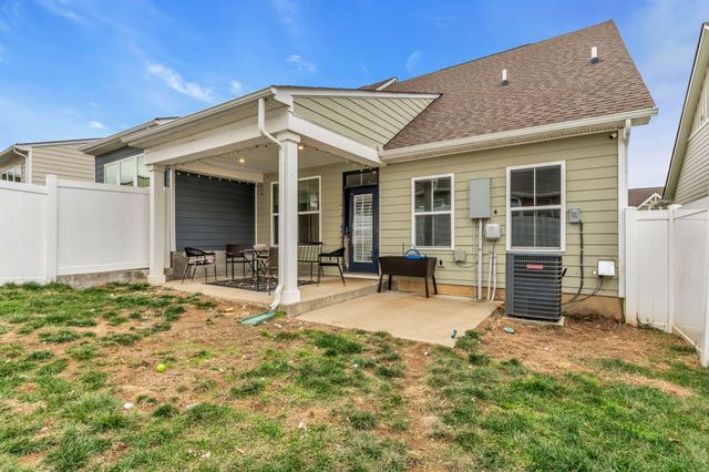 239 S Downs Cir, Goodlettsville, TN 37072