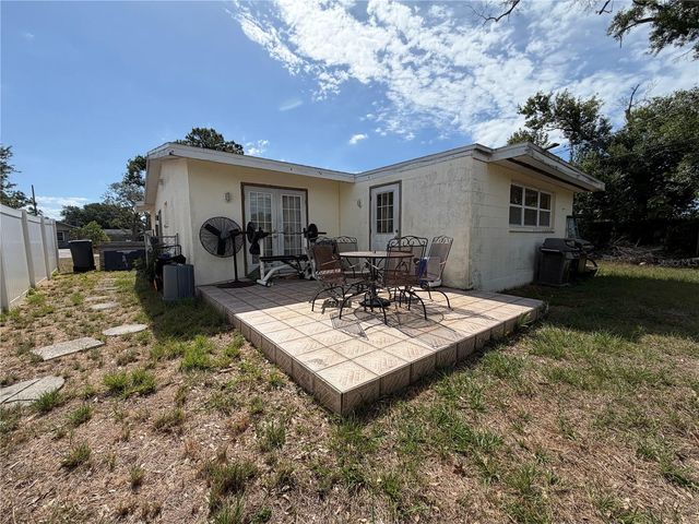 5164 JASMINE CIRCLE, St Petersburg, FL 33714