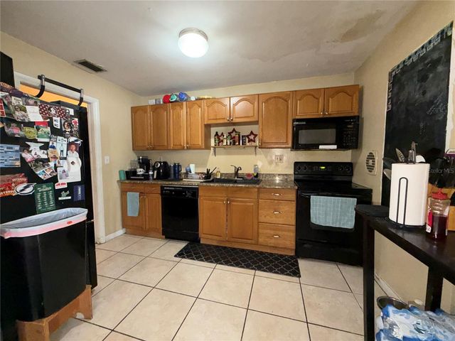 5164 JASMINE CIRCLE, St Petersburg, FL 33714