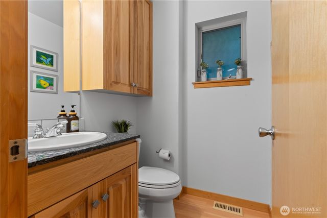 1058 Dana Circle, Lummi Island, WA 98262