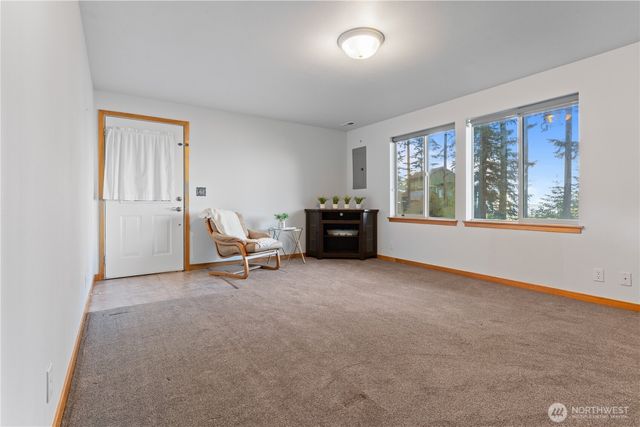 1058 Dana Circle, Lummi Island, WA 98262
