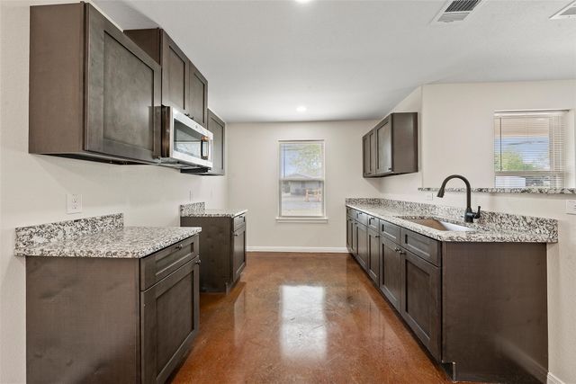 3407 Pewitt Drive, Waco, TX 76706
