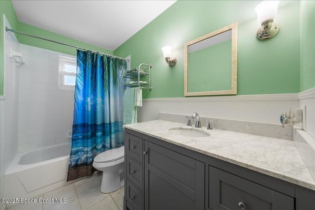 820 Emden Avenue NW, Palm Bay, FL 32907