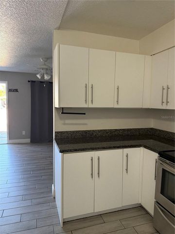 204 6TH JPV STREET, Winter Haven, FL 33880