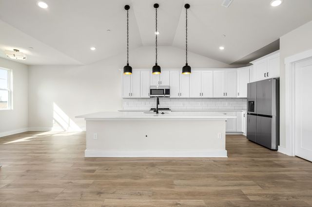 0 Stonehorn Dr, Bell Buckle, TN 37020