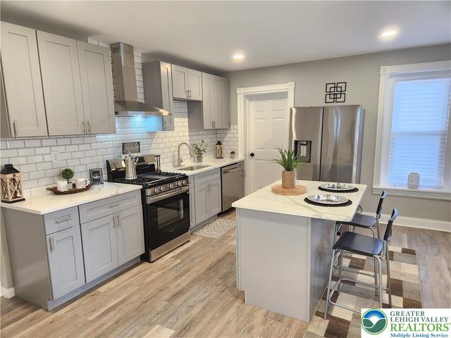 2009 Washington Avenue, Northampton Boro, PA 18067