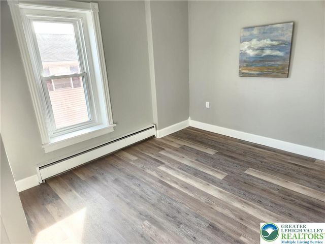 2009 Washington Avenue, Northampton Boro, PA 18067