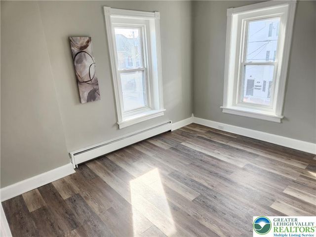 2009 Washington Avenue, Northampton Boro, PA 18067