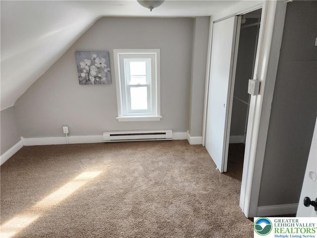 2009 Washington Avenue, Northampton Boro, PA 18067