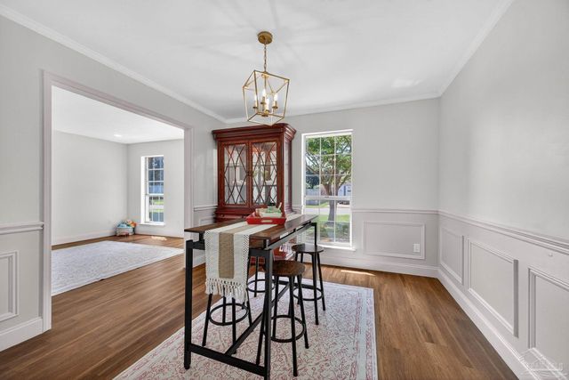 2768 Venetian Way, Gulf Breeze, FL 32563