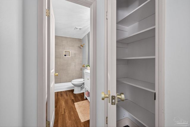 2768 Venetian Way, Gulf Breeze, FL 32563