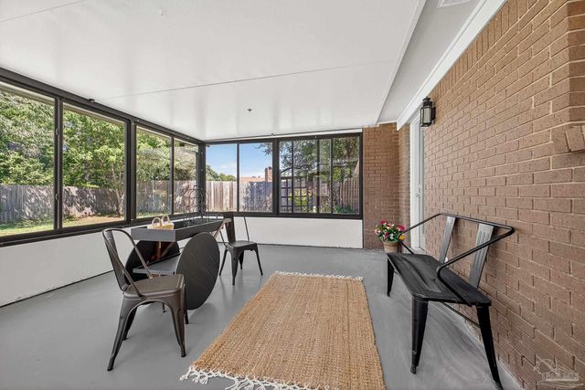 2768 Venetian Way, Gulf Breeze, FL 32563