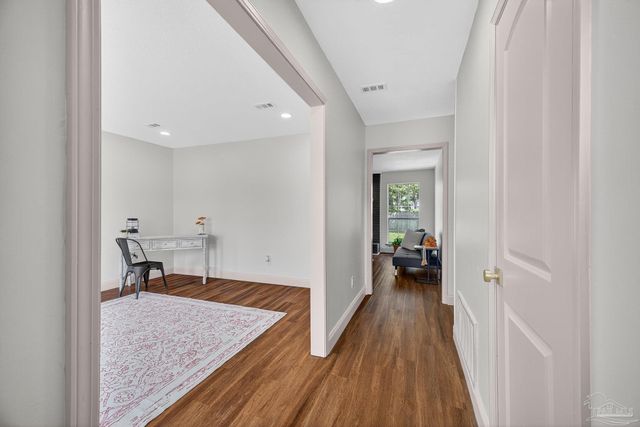 2768 Venetian Way, Gulf Breeze, FL 32563