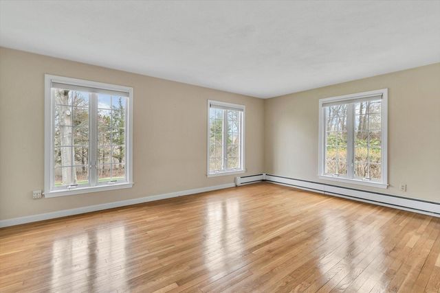 20 Howland Lane, East Sandwich, MA 02537